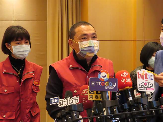 北市若千例本土个案将停班课 侯友宜：新北已做好类封城兵推。（叶德正摄）