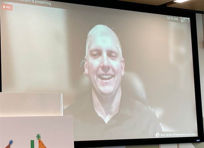 Google装置与服务资深副总Rick Osterloh透过线上会议进行分享。（黄慧雯摄）
