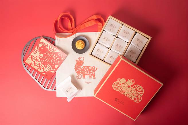 微热山丘「新年旺来礼盒」，以牛为主视觉设计。（微热山丘提供／廖志晃南投传真）