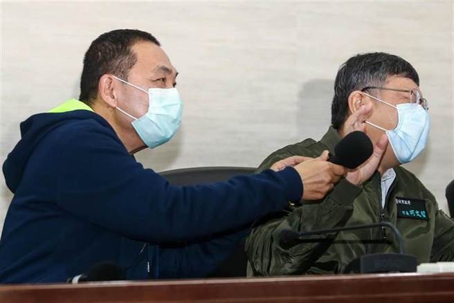 新北超估10倍隔離人數遭北市酸，媒體人質疑：柯的超前佈署就是打侯嗎？(中時資料照)