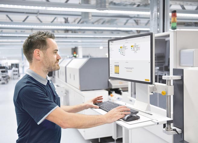 使用者可透过线上工具myPNOZ Creator，组装「自己的」安全继电器myPNOZ。图／业者提供