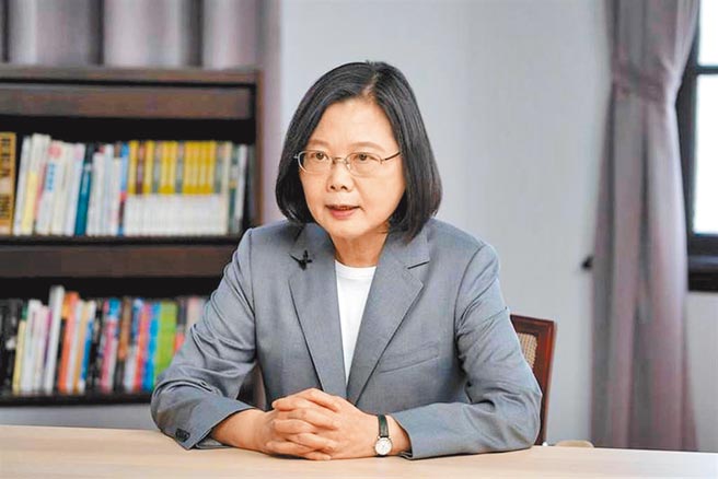 立法院于今三读通过110年度中央政府总预算案，总统府发言人张惇涵表示，总统感谢立法院游锡堃院长、副院长蔡其昌辛劳的议事主持，执政党团柯建铭总召与党团干部的协调领导，以及所有立法委员的支持与监督，完成总预算审查，让各项重要国政能够如期如质推动。（图／总统府提供）