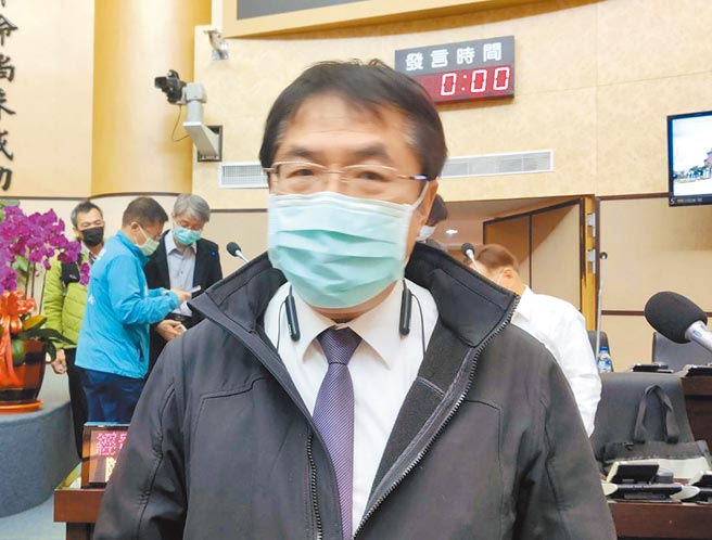 台南市政府小内阁异动传得沸沸扬扬，市长黄伟哲表示，如果有人事异动，时间点将在农历过年后，同时也是局处首长主动提出。（洪荣志摄）