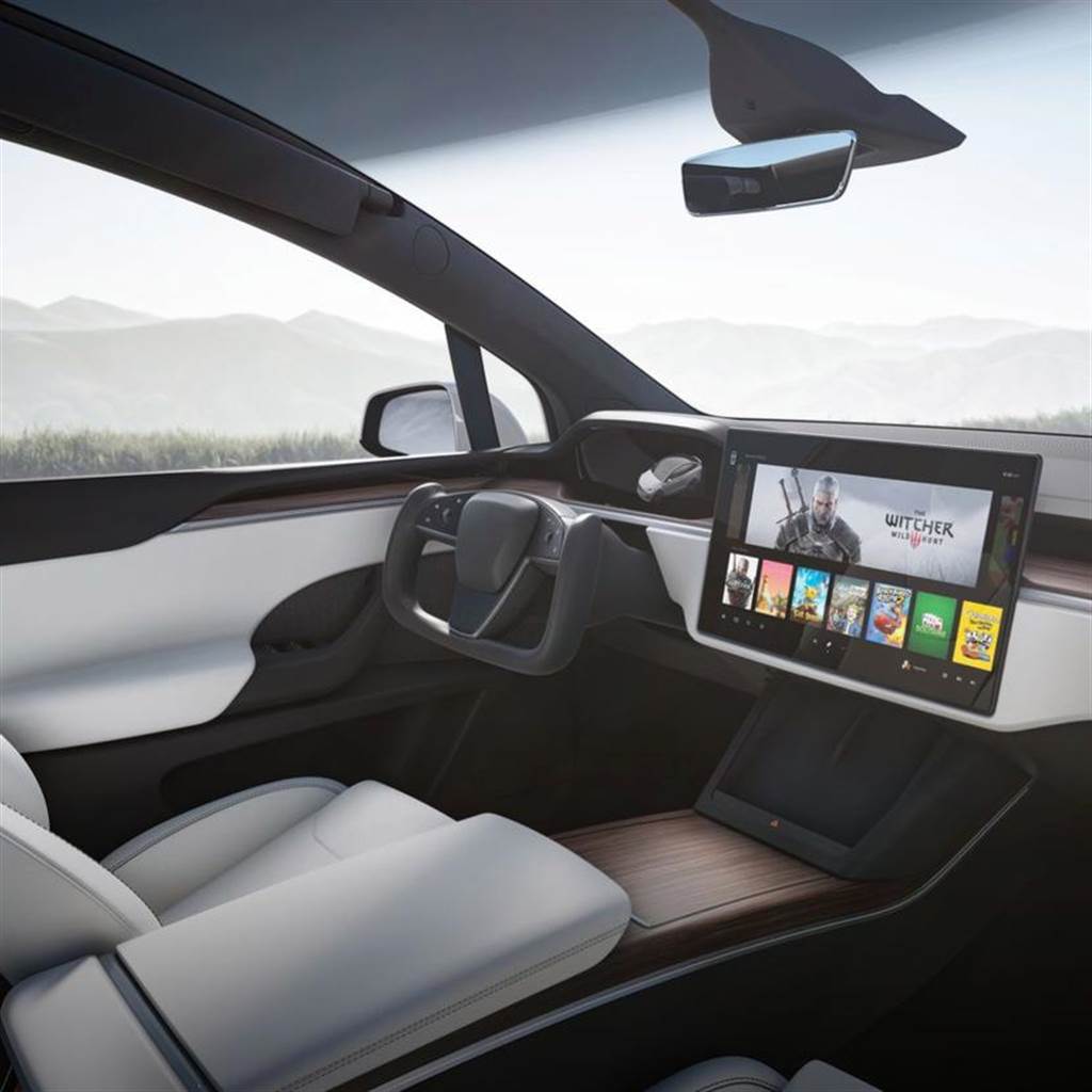 進化超乎預期！2021 年式新版 Model X / S 五大內裝特色解析