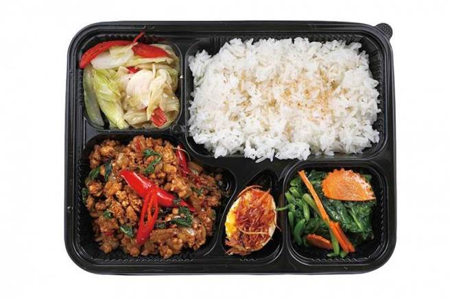 「打抛猪」独特的打抛叶香气，为咸香的猪腿肉末提升风味，非常下饭。（120元）（图／于鲁光摄）