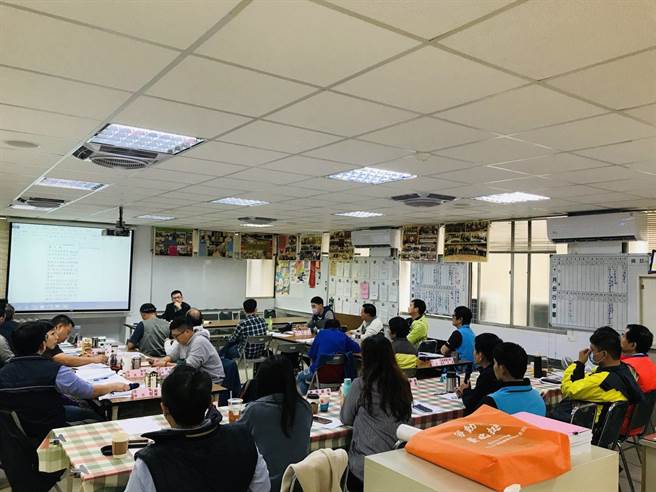 当劳工的谈判后盾！北市劳动局开放团体协约辅导服务申请。（台北劳动局提供／吴康玮台北传真）