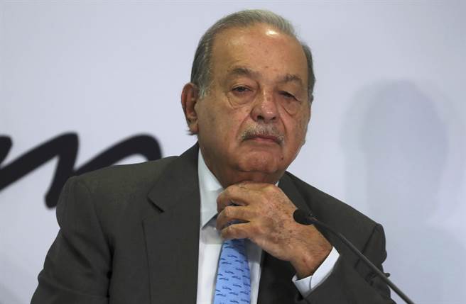 墨西哥电信大亨史林（Carlos Slim）的家族发言人今天表示，史林因2019冠状病毒疾病住院，但目前状况良好。(图/美联社)