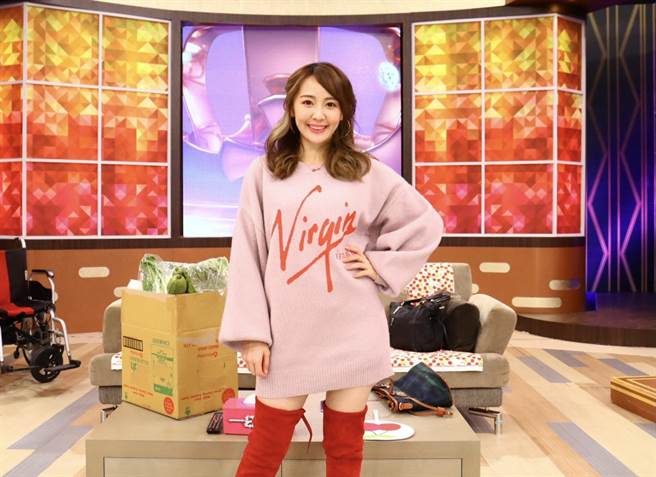 賴薇如衰捲連勝武戀情，強調自己是局外人。（衛視中文台提供）