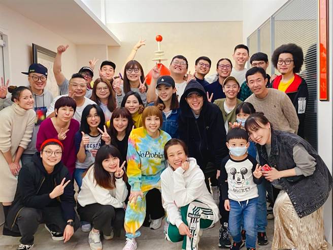 老萧26日参与公司尾牙。（喜鹊娱乐提供）