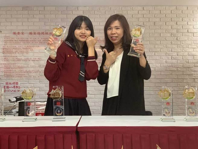 穀保家商簡秀瑛技優保送國立雲林科技大學設計技優專班。（新北市教育局提供／許哲瑗新北傳真）