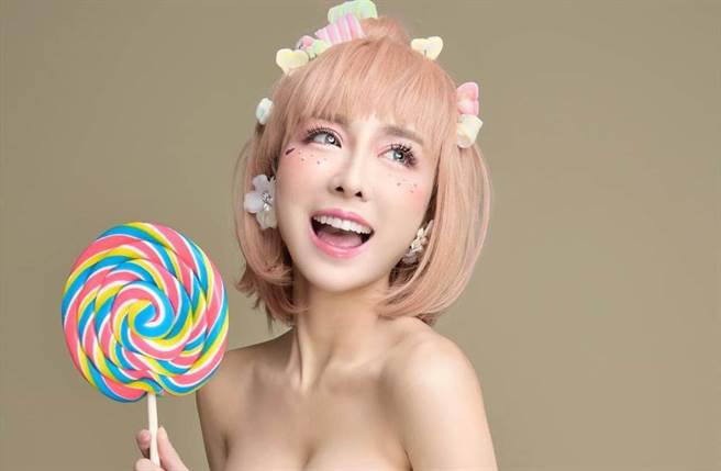 雪碧近来硬起来反击酸民。（图／真雪碧 无双ss脸书）