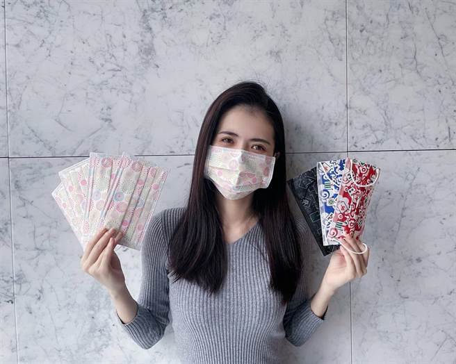 卖场独卖新春口罩 花火、麻将、迷彩上身（全联提供）