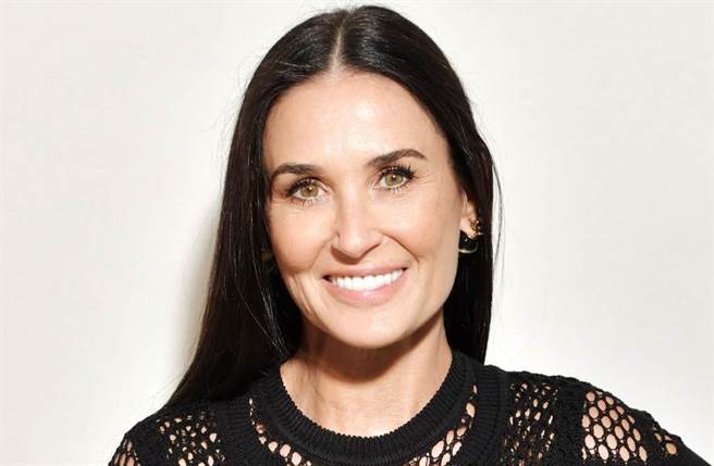好莱坞巨星黛咪摩儿（Demi Moore），昔日演出电影《第六感生死恋》爆红。（图／达志影像）