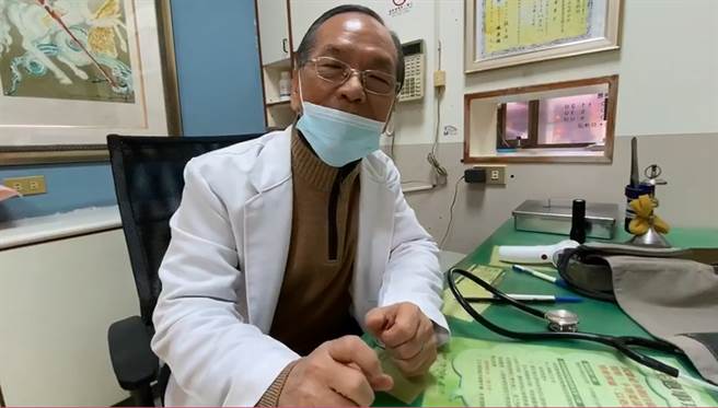 黄重彦医师不相信哥哥会轻生。（图／冯宜惠摄）