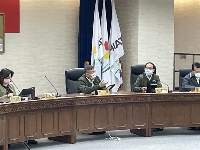 陈水扁讚黄芳彦为抗SARS英雄？柯文哲：他的事蹟不在医界。（吴康玮摄）