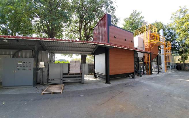 台南市首座公营库钱金炉2月5日将在南山公墓区内落成启用，设有合法的环保设备。（台南市民政局提供／程炳璋台南传真）