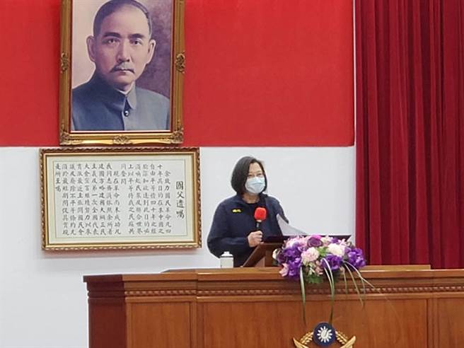 蔡英文总统期许警方要持续落实三大目标。(林郁平摄)
