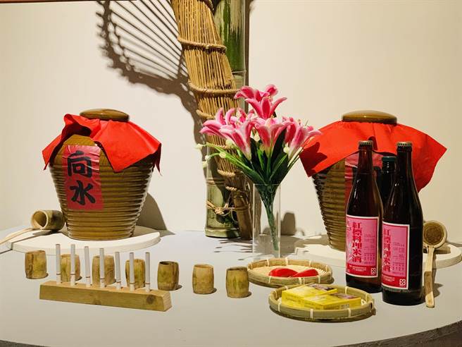 国立台湾史前文化博物馆南科考古馆29日推出「牵手平埔：台湾南部西拉雅族、马卡道族、大武壠族文化特展」，图为大武壠族奉祀太祖的仪式。（南科考古馆提供／李宜杰台南传真）