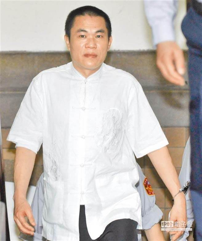 犯下陆正案、柯洪玉兰命案的死刑犯邱和顺认为，10年前最高法院将他判死定谳，违反无罪推定原则、武器对等原则、平等原则、正当法律程序及保障听审等，声请大法官会议解释，但今遭决议不受理。（本报资料照片）