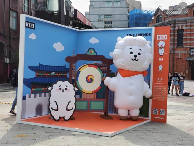 RJ喜歡做菜也喜歡享受美食。用蓬松的毛髮和一顆溫暖的心撫慰每個人。（吳康瑋攝）