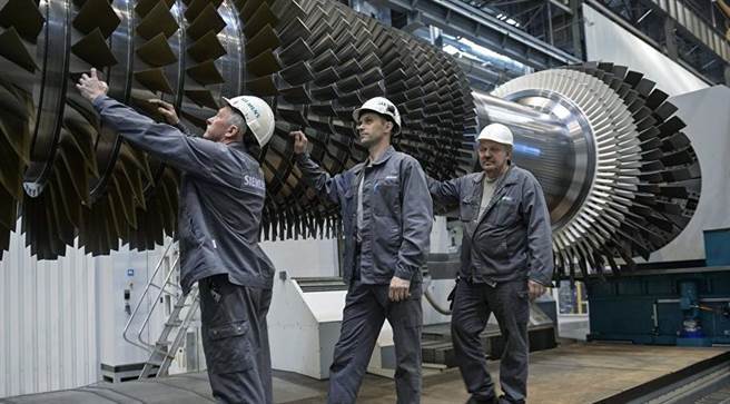 大陸瞄準俄國發動機領域技術，顯示其改善發動機落後的企圖心非常強烈。雖然短期內很難趕上俄國，但俄專家認為大陸獲得技術突破終究也只是時間上的問題。圖為俄發動機製造業巨頭土星生產聯合體。（圖／衛星通訊社）