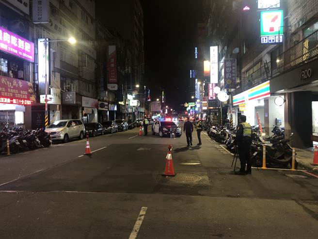 新北市板桥警分局为提升见警率，防制交通事故发生，加强事故肇因防制专案自110年1月28日起至2月3日止。（板桥警分局提供）