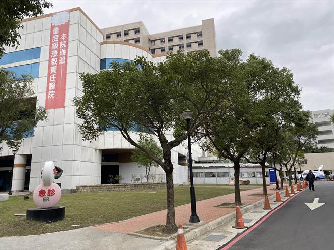 防疫津贴饼乾屑？有护理师月领近20万。(蔡依珍摄)