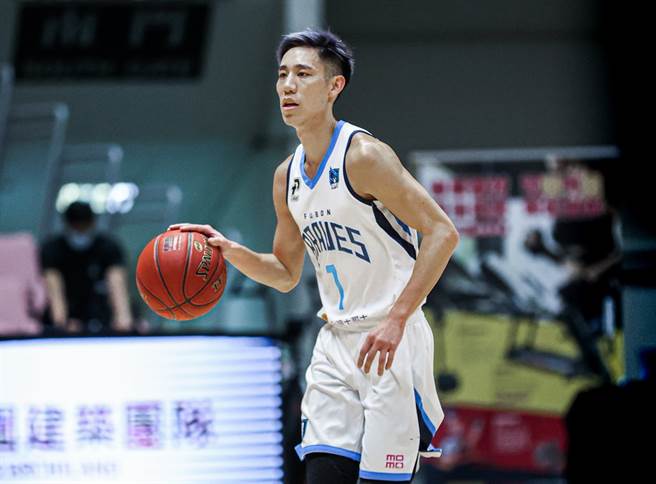 富邦後衛林書緯30日三分球彈無虛發，全場三分球7投全進。(富邦勇士提供)