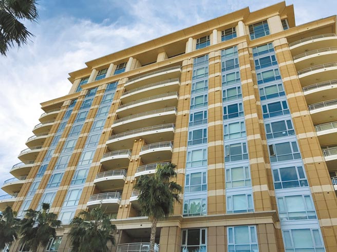 黄芳彦生前在美洛杉矶尔湾的豪宅住处。（中央社）