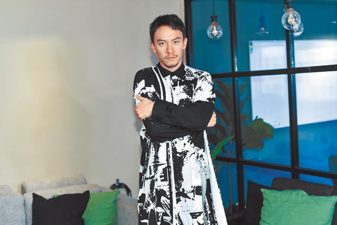 张震戏里戏外都是个好爸爸。（卢祎祺摄）