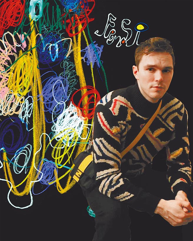 Fendi男装仍然保有实体秀，但依旧请来名人线上看秀，加诸名人声量提高话题性，图为美国演员尼可拉斯霍特（Nicholas Hoult）。（Fendi提供）