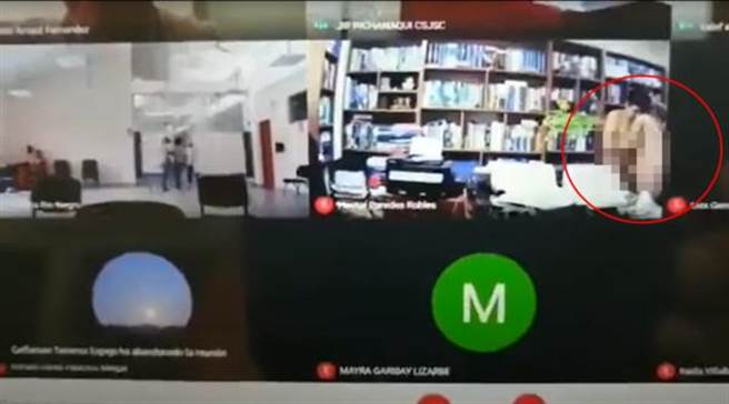 律師竟在視訊聽證會上直播活春宮，大戰女客戶。（圖／翻攝自YouTube／UNLOCK PHONESS）