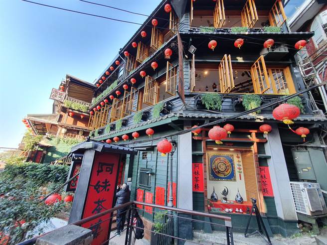 阿妹茶楼即日起至2月2日停业3天。（叶书宏摄）