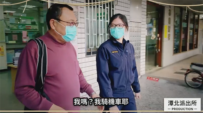 农历春节将届，为守护民眾财产安全，大雅警分局潭北警积极宣导警察护钞服务。（大雅警分局提供／陈淑娥台中传真）