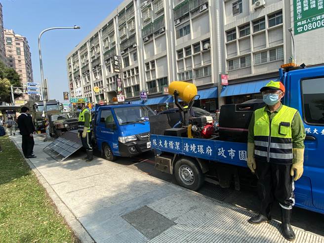 桃園市環保局防疫消毒大隊。(蔡依珍攝)