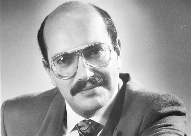 柯林顿婚外情案侦探遇劫命危 照片成破案关键。(图/美联社)