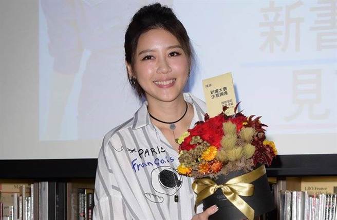 嚴立婷常與粉絲分享育兒經。（圖／嚴立婷 Willson & Tina 臉書）