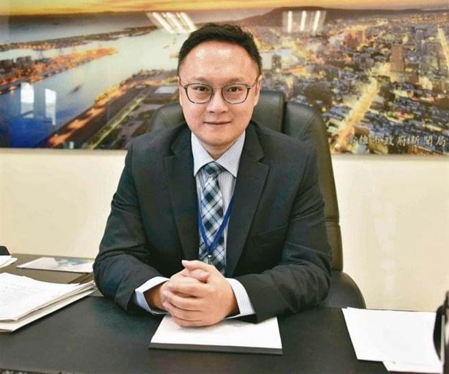 國民黨文傳會副主委鄭照新1日說，趙少康對國民黨而言是顆「活棋」，國民黨當然歡迎他「Why not」？（翻攝鄭照新臉書）