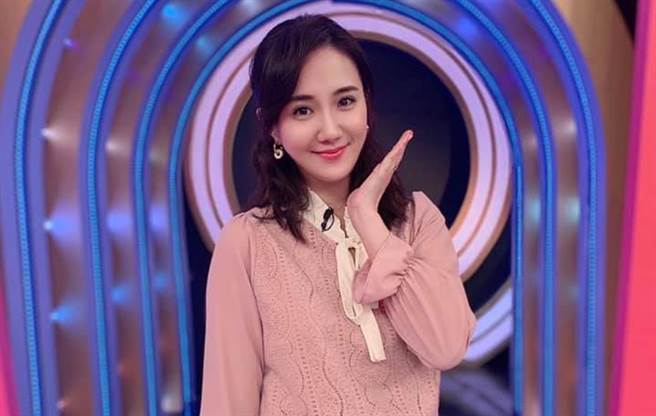 何妤玟個性直白，差點惹上麻煩。（圖／YT@同學來了）