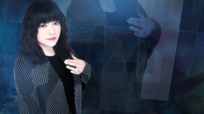 唐绮阳特别在FB粉丝团提醒大家，这次水逆将「横跨整个农历年期间」，一定要用高EQ处理人际关系。（图／大慕影艺提供）