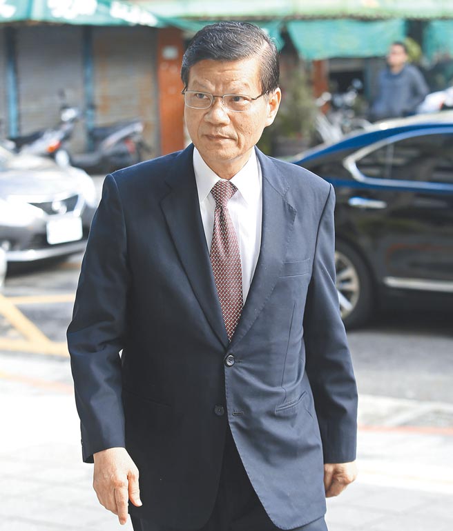 中研院前院長翁啟惠因浩鼎案遭監察院彈劾，被公懲會（現懲戒法庭）判處申誡，翁在司法獲判無罪後，多次要求監院再審，以免影響其爭取諾貝爾獎機會。（本報資料照片）