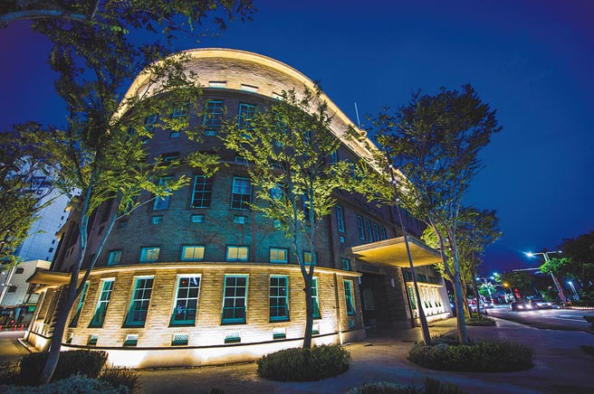 嘉义市立美术馆是美丽新地标。（嘉义市政府提供）