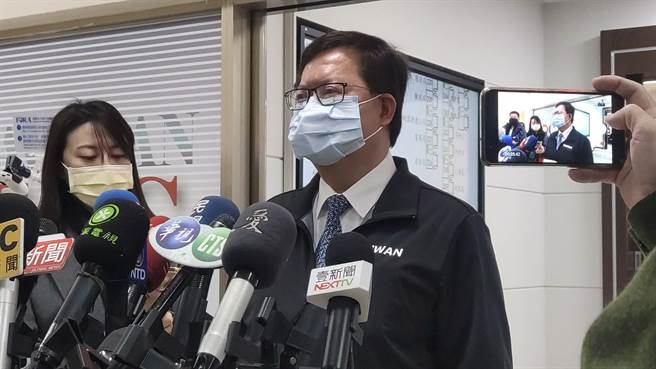 针对桃园1名曾入住过桃医老翁不治採检，桃园市长郑文灿今（3日）表示，法医採检也是阴性。（赖佑维摄）