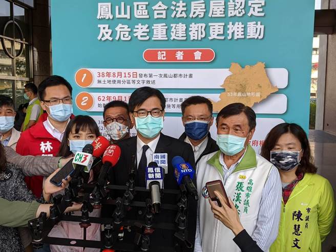 罢捷倒数，高雄巿长陈其迈3日呼吁踊跃投票。（曹明正摄）