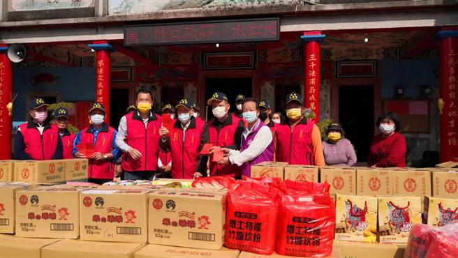 游志勇说，三界宫是埤脚村重要信仰中心，每年在主委游清泉老先生的号召下，都会募集物资，提供三界宫附近村庄的弱势家庭。(庙方提供／吴建辉彰化传真)