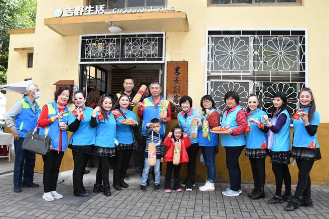 吉安乡公所利用曾是专卖局收购菸叶的「福兴买菸场」，再造成为「吉安创客栈」，并作为创意孵育基地，吸引青年洄游返乡生根。（吉安乡公所提供／罗亦晽花莲传真）