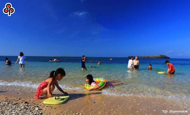 澎湖县2020年在国旅爆发、举办花火节、国旅补助、政府发放振兴三倍券等多重诱因下，国旅盛况空前。（图／本报资料照片）