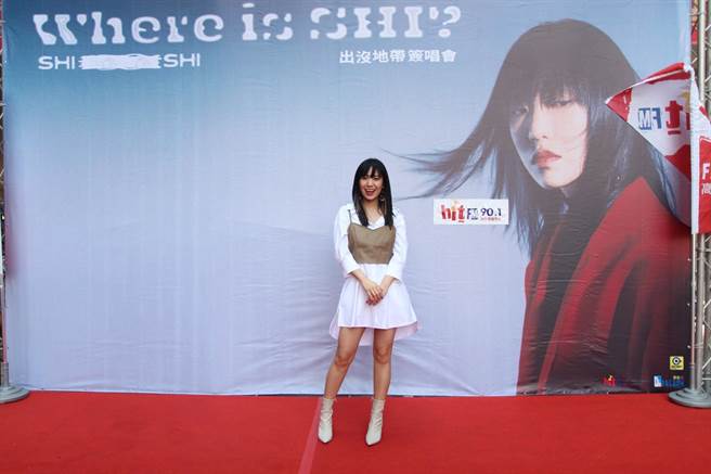 孫盛希日前在高雄舉辦簽唱會。(滾石唱片提供 )