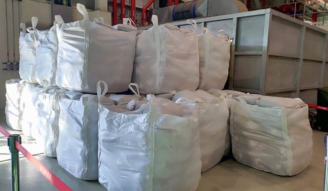 中捷列车载重测试使用的沙包，已运抵北屯机厂。（台中捷运公司提供／陈淑芬台中传真）