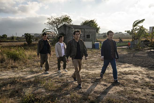 图四：由刘冠廷、纳豆、施名帅、郑人硕等人主演的《同学麦娜丝》，将于2月20日于Netflix播映。（Netflix提供）